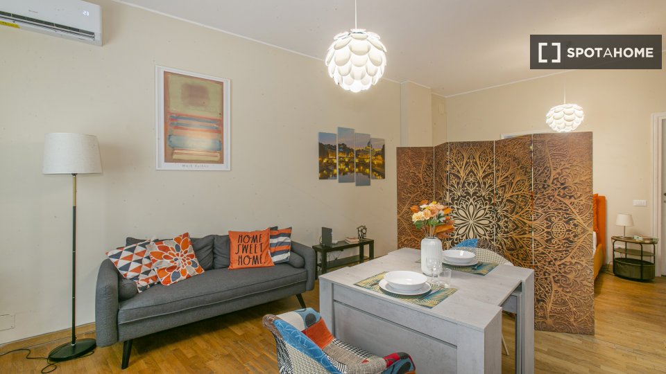 Immagine 3 di Ufficio in affitto  in Via Luigi Rizzo a Roma