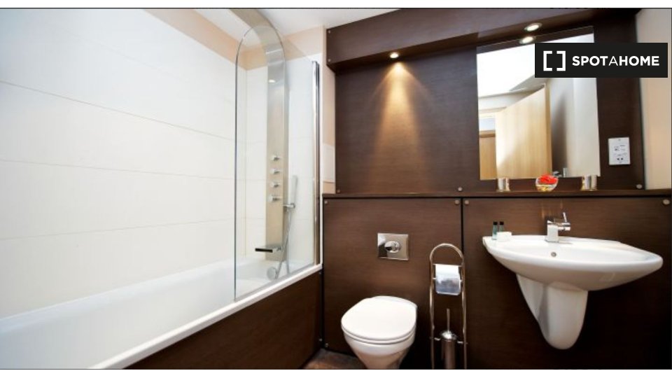 Immagine 5 di Appartamento in affitto  in Brandfield St a Inverleith, New Town and Fountainbridge