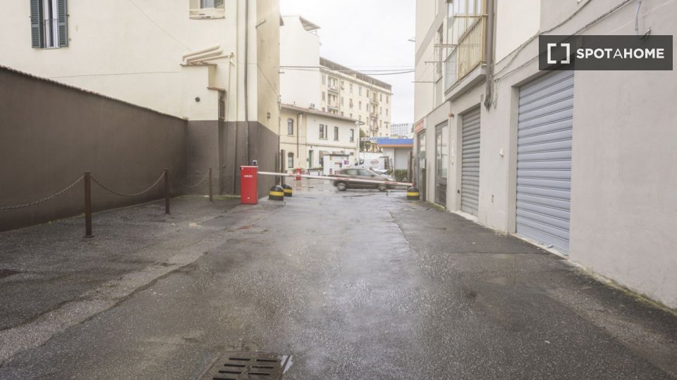 Immagine 14 di Appartamento in affitto  in Via Reginaldo Giuliani a Firenze