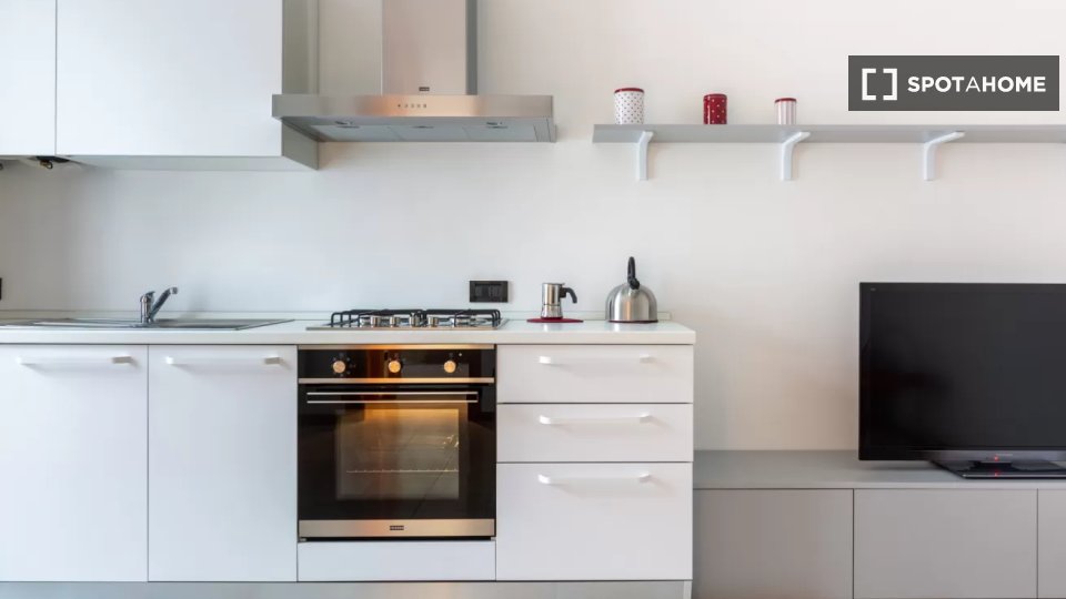 Immagine 7 di Appartamento in affitto  in Via Vigevano a Milano