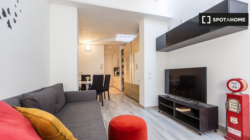 Immagine 13 di Ufficio in affitto  in Via dei Riari, 00165 Roma RM, Italy a Roma