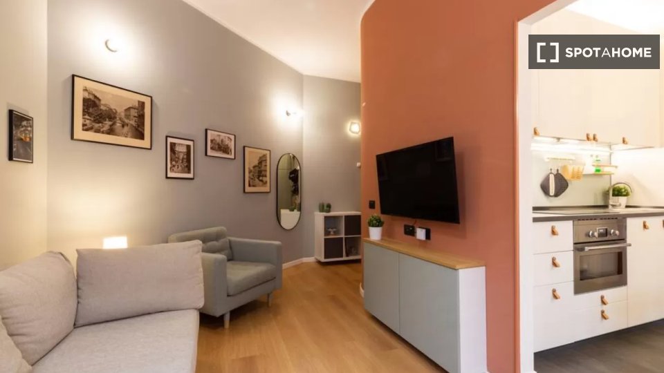 Immagine 4 di Appartamento in affitto  in Via Lario a Milano