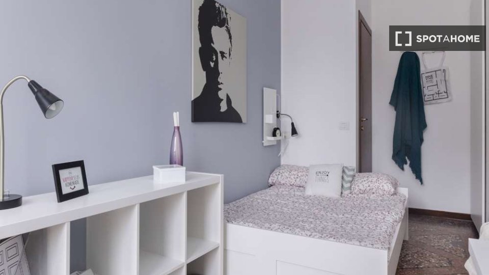 Immagine 1 di Camera condivisa in affitto  in Viale Giovanni Vicini a Bologna