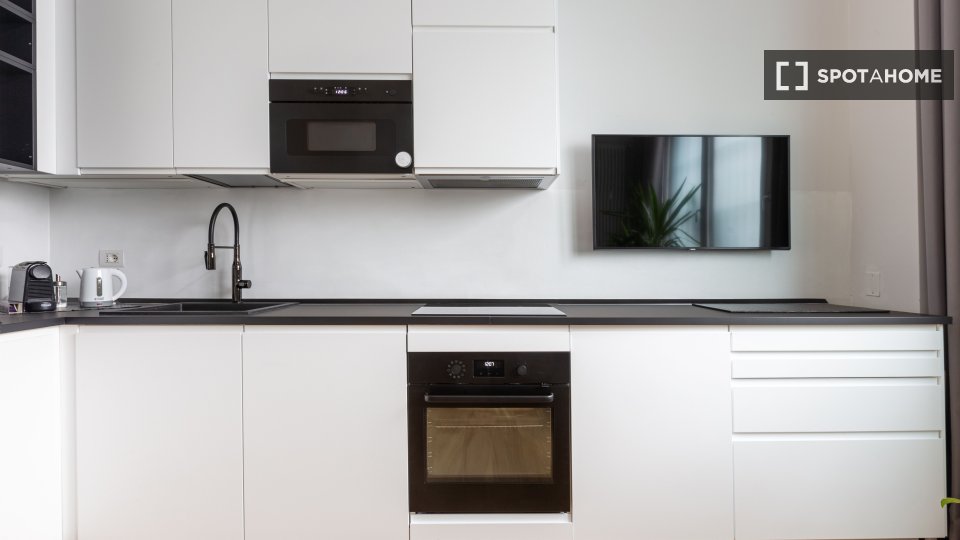 Immagine 3 di Appartamento in affitto  in Via Friuli a Milano