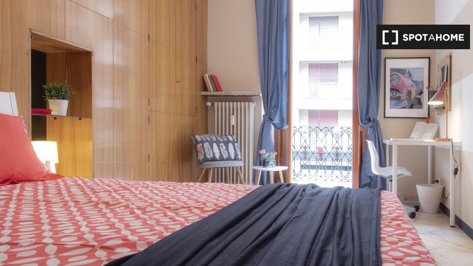 Immagine 6 di Camera condivisa in affitto  in Via Principi d'Acaja a Torino