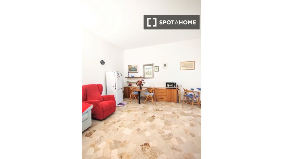 Immagine 11 di Ufficio in affitto  in Via Roald Amundsen a Milano