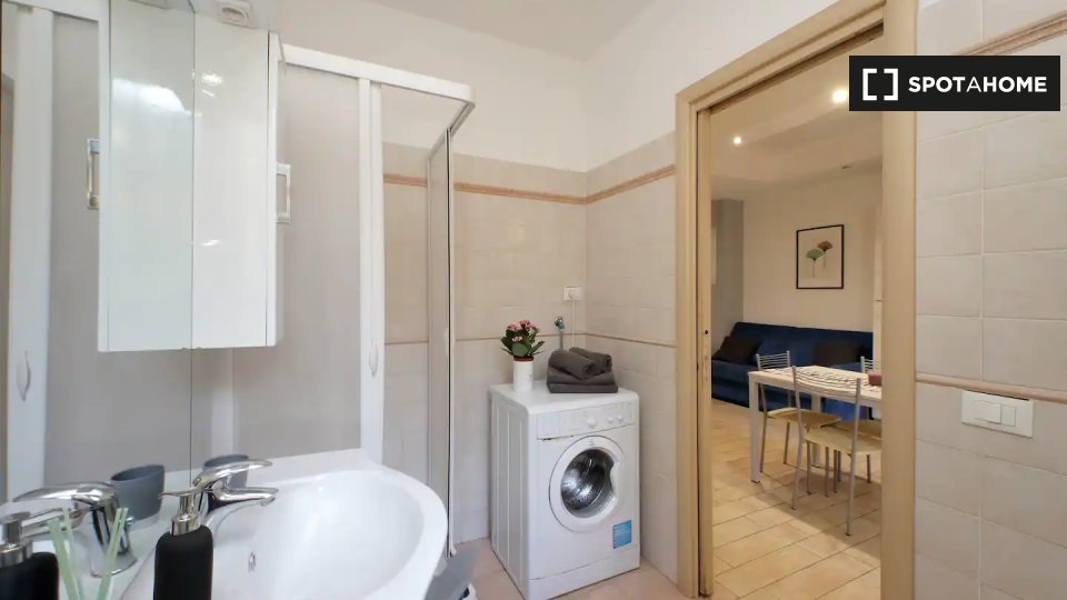 Immagine 6 di Appartamento in affitto  in Via Filippo Bernardini a Roma