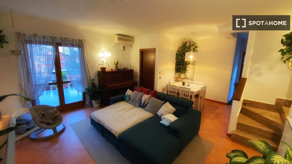 Immagine 8 di Appartamento in affitto  in Via dei Polenta a Roma