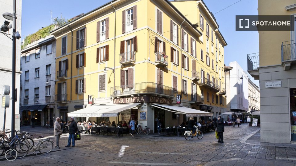 Immagine 19 di Appartamento in affitto  in Via Fiori Chiari a Milano