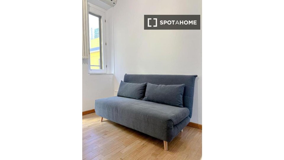 Immagine 8 di Appartamento in affitto  in Corso Genova a Milano