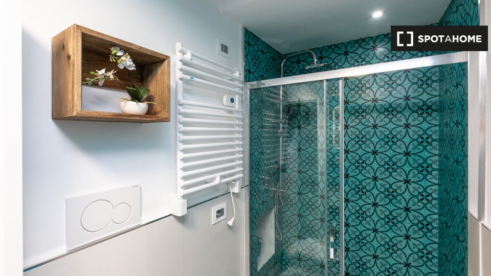 Immagine 18 di Ufficio in affitto  in Via Giulia a Roma