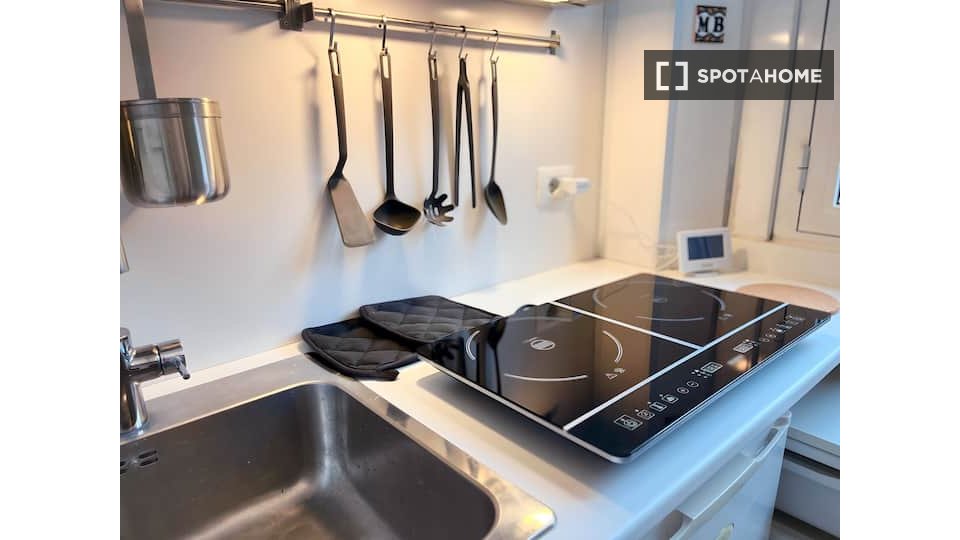 Immagine 9 di Ufficio in affitto  in Via Rubens a Milano