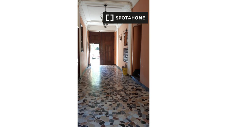 Immagine 7 di Appartamento in affitto  in Corso Regio Parco a Torino