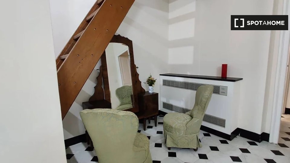 Immagine 12 di Appartamento in affitto  in Via al Ponte Calvi a Genova