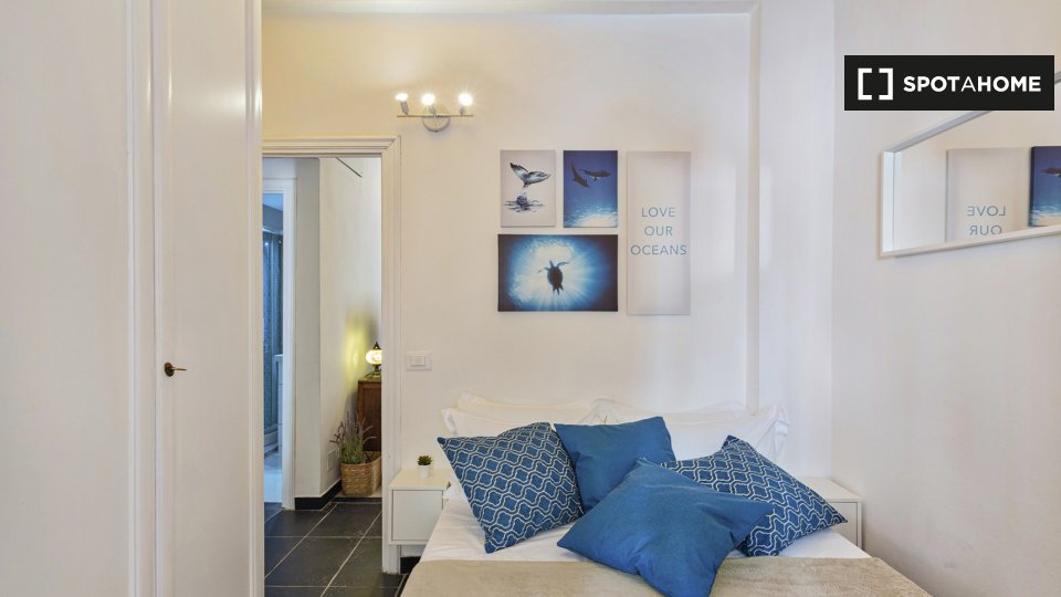 Immagine 9 di Appartamento in affitto  in Salita di Santa Maria di Castello a Genova