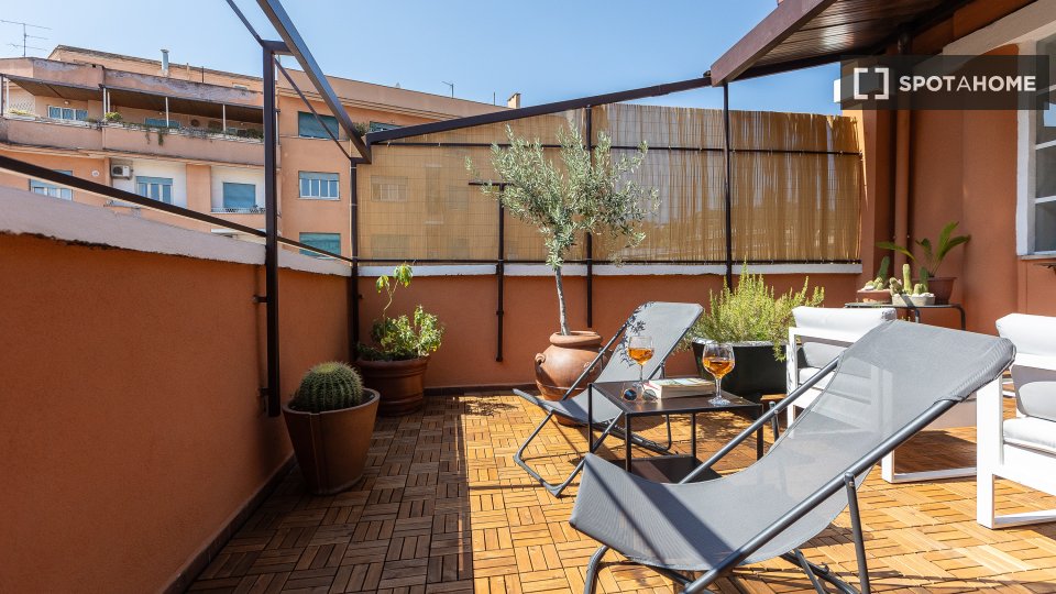 Immagine 10 di Appartamento in affitto  in Via Premuda a Roma