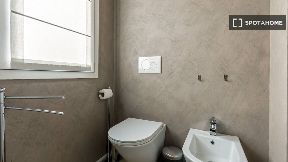 Immagine 12 di Appartamento in affitto  in Via Uberto Visconti di Modrone a Milano