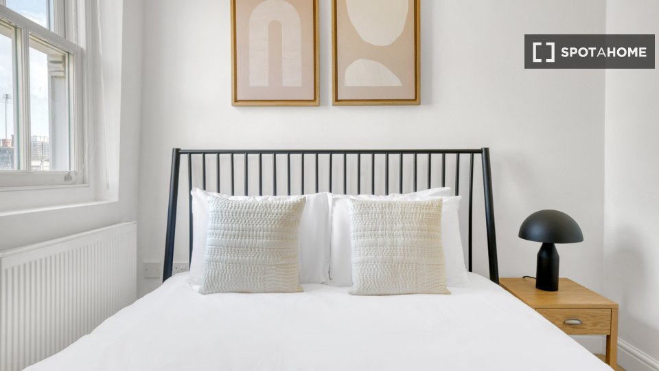 Immagine 12 di Appartamento in affitto  in A Villiers St a 