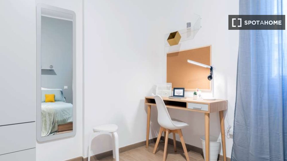 Immagine 7 di Camera condivisa in affitto  in Via Cesare Boldrini a Bologna