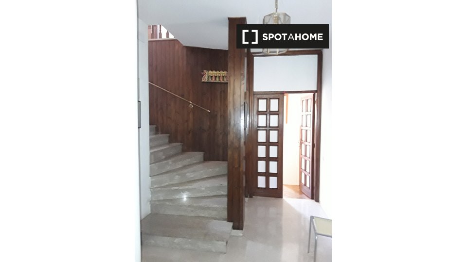 Immagine 3 di Camera condivisa in affitto  in Via del Beato Egidio a Perugia