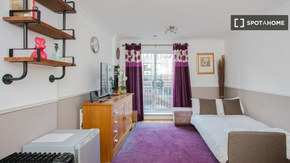 Immagine 2 di Appartamento in affitto  in apartment a 