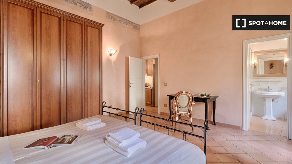 Immagine 7 di Appartamento in affitto  in Via Monalda, 50123 Firenze FI, Italy a Firenze