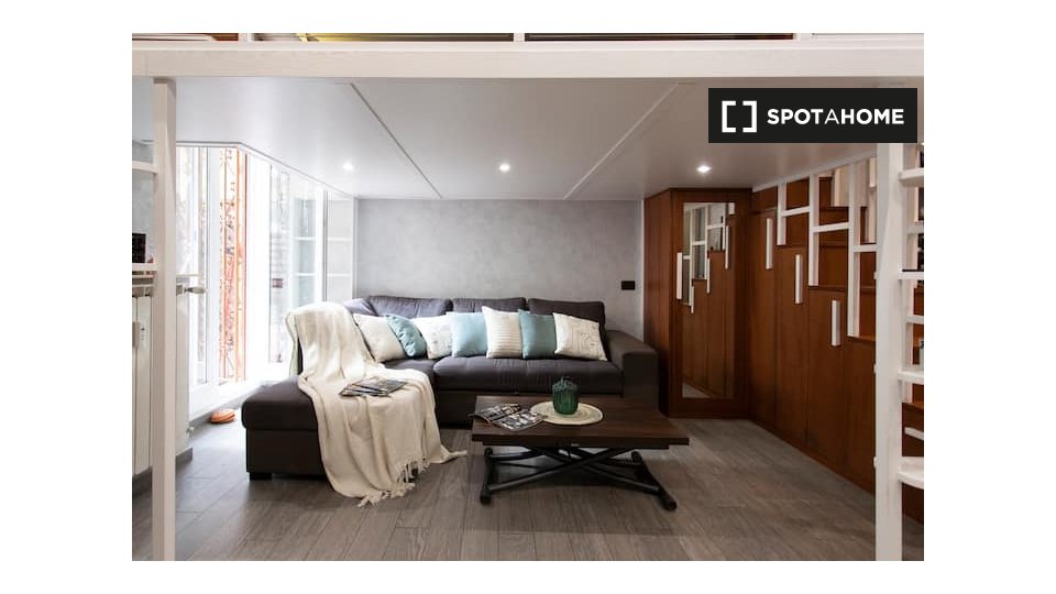 Immagine 6 di Appartamento in affitto  in Via Baldo degli Ubaldi a Roma