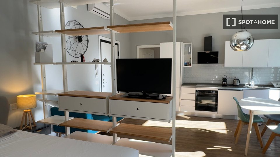 Immagine 9 di Ufficio in affitto  in Piazza della Repubblica a Milano