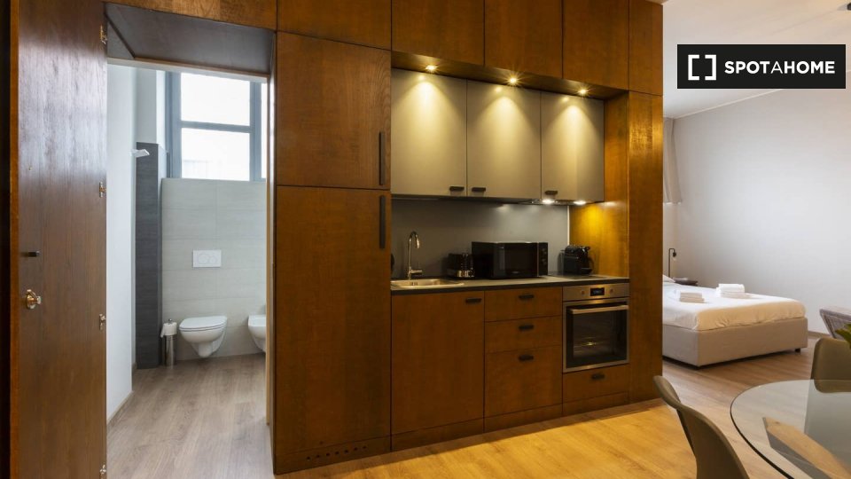 Immagine 11 di Ufficio in affitto  in Via Fatebenesorelle a Milano