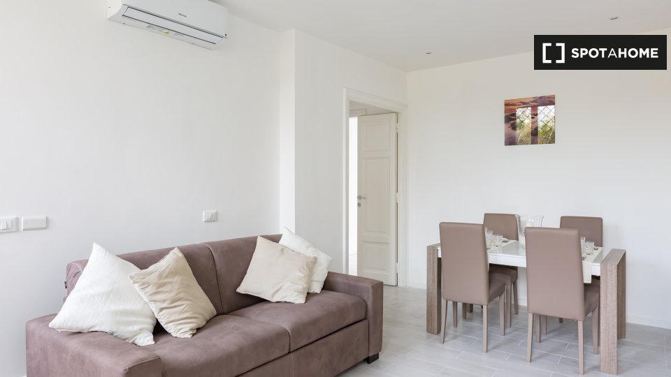 Immagine 4 di Appartamento in affitto  in Passeggiata di Ripetta a Roma