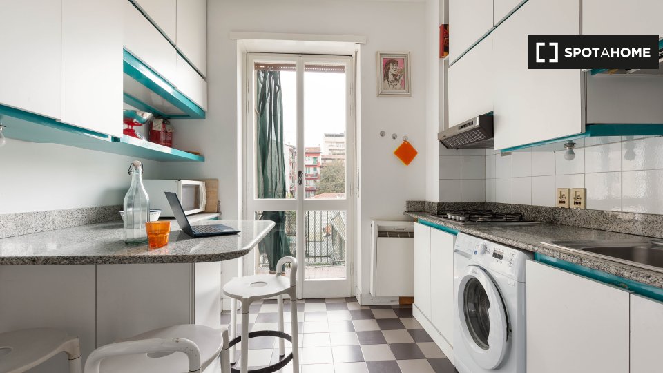 Immagine 10 di Appartamento in affitto  in Via Teodosio a Milano