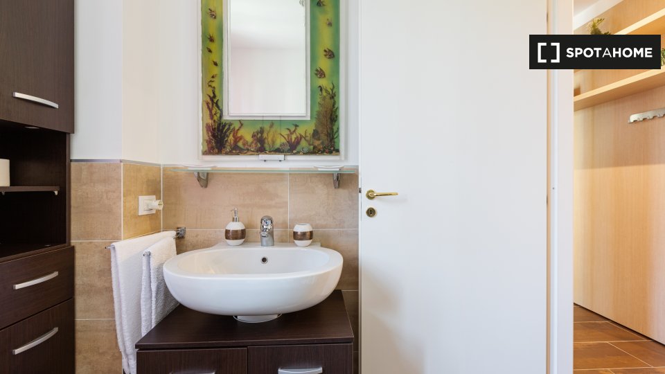 Immagine 17 di Ufficio in affitto  in Via Neera a Milano