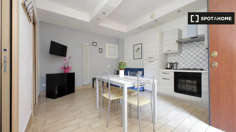 Immagine 7 di Appartamento in affitto  in Via Filippo Bernardini a Roma