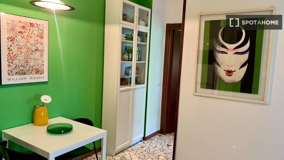 Immagine 1 di Ufficio in affitto  in Via Giambellino a Milano