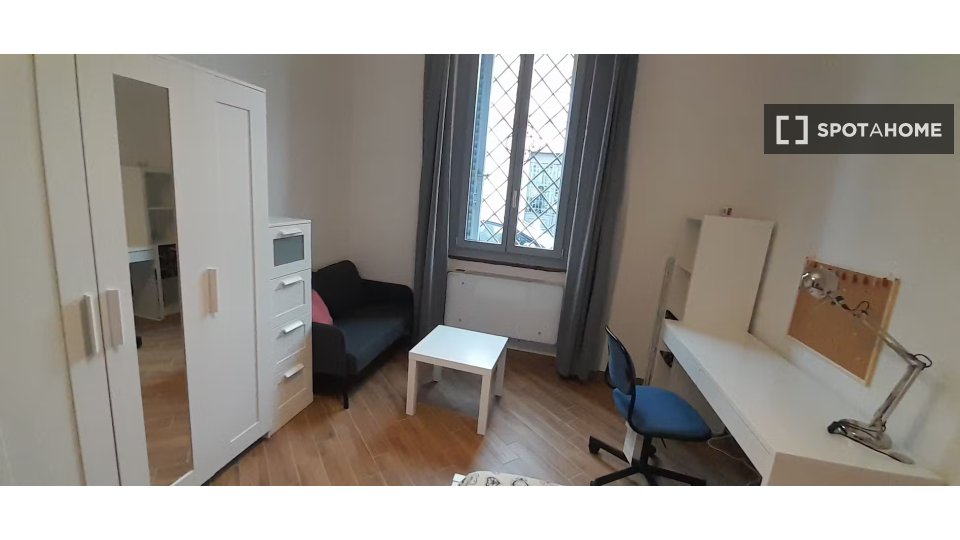 Immagine 3 di Camera condivisa in affitto  in Via Giambattista Lulli a Firenze