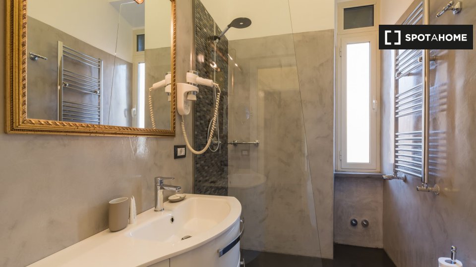 Immagine 11 di Appartamento in affitto  in Via Emilio Faà di Bruno a Roma