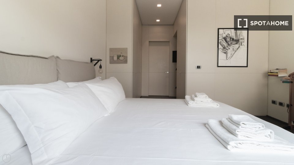 Immagine 9 di Appartamento in affitto  in Via Montebello a Milano