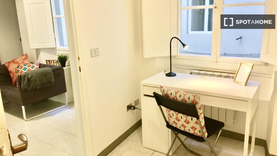 Immagine 6 di Camera condivisa in affitto  in Via del Ponte Rosso a Firenze