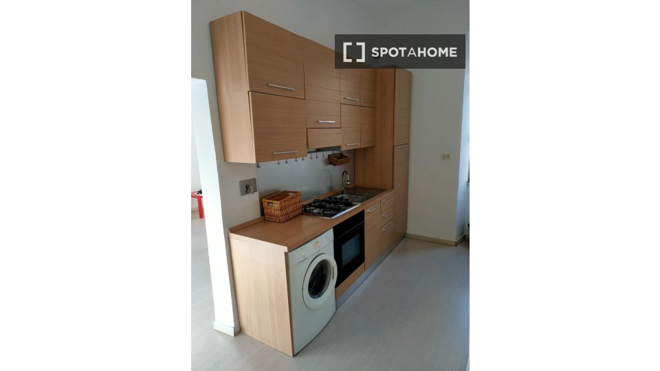 Immagine 2 di Appartamento in affitto  in Via Luigi Tosti a Roma