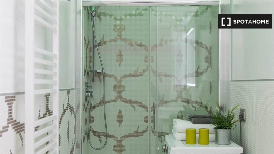 Immagine 18 di Appartamento in affitto  in Via Cesare Battisti a Roma