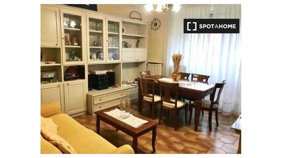 Immagine 1 di Appartamento in affitto  in Via Antonio Cechov a Milano