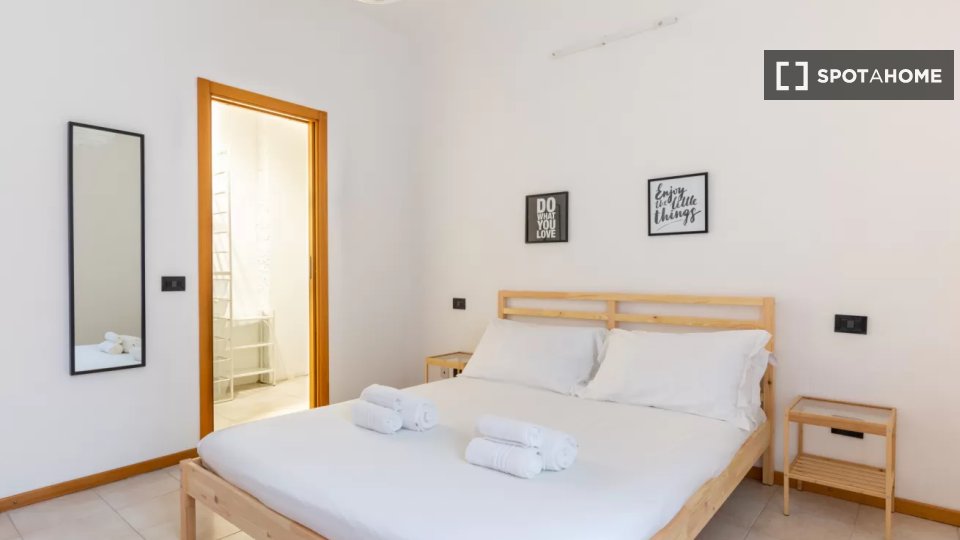 Immagine 9 di Appartamento in affitto  in Via Vigevano a Milano