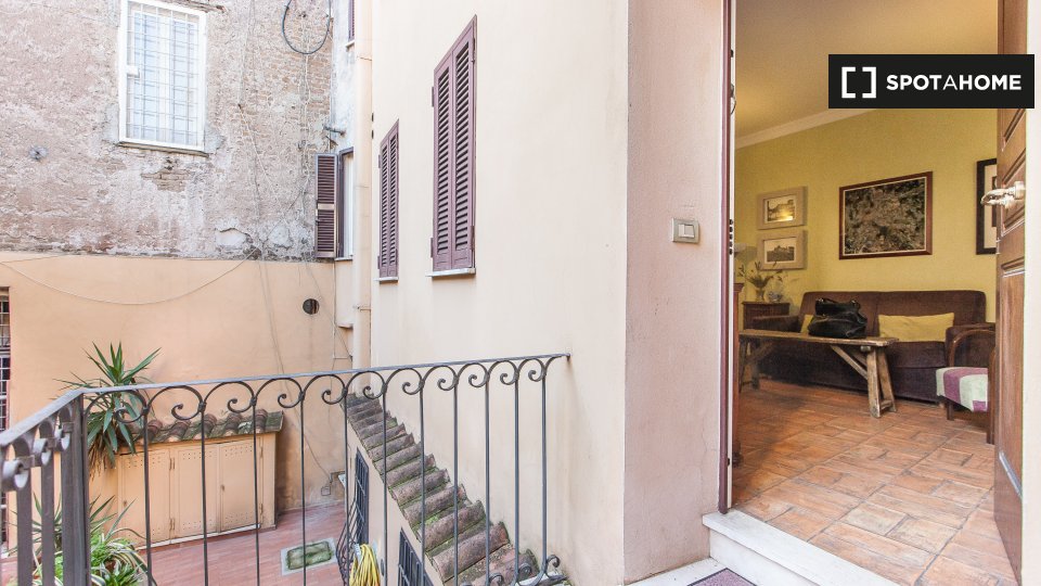 Immagine 15 di Appartamento in affitto  in Via di Monte Fiore, 00153 Roma RM, Italy a Roma