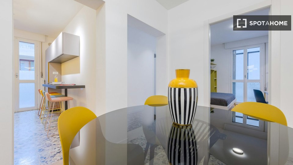 Immagine 9 di Camera condivisa in affitto  in Emo-Capodilista a Padova