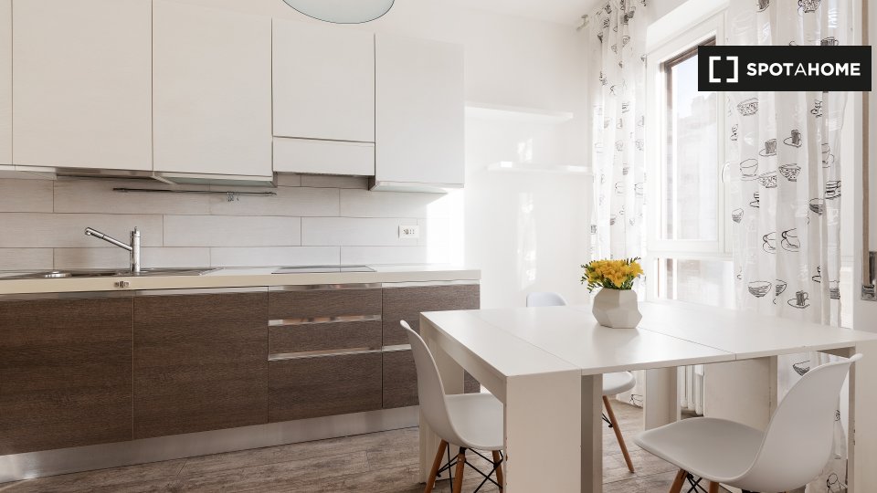 Immagine 7 di Appartamento in affitto  in Via Casale a Milano