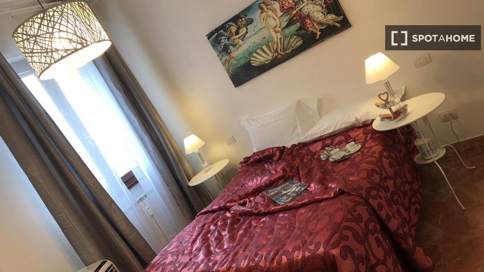 Immagine 3 di Camera condivisa in affitto  in Via Giacomo Carissimi a Firenze