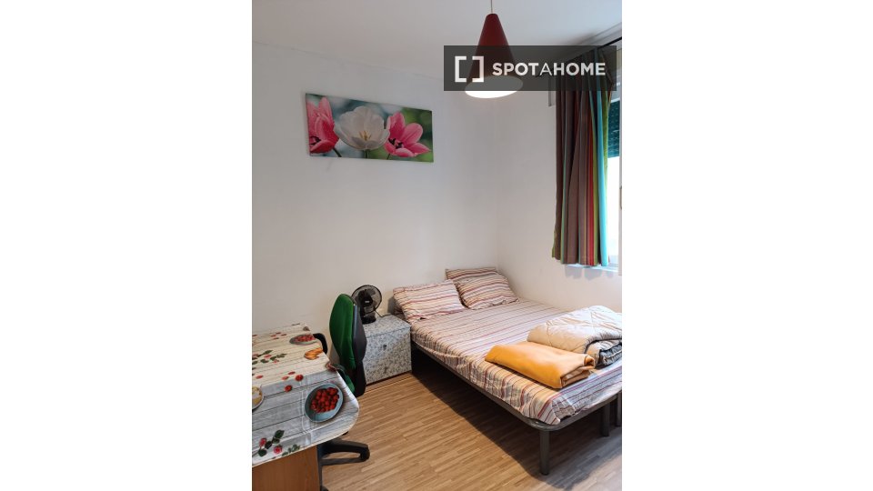 Immagine 4 di Camera condivisa in affitto  in Via Fratelli Boscardin a Padova