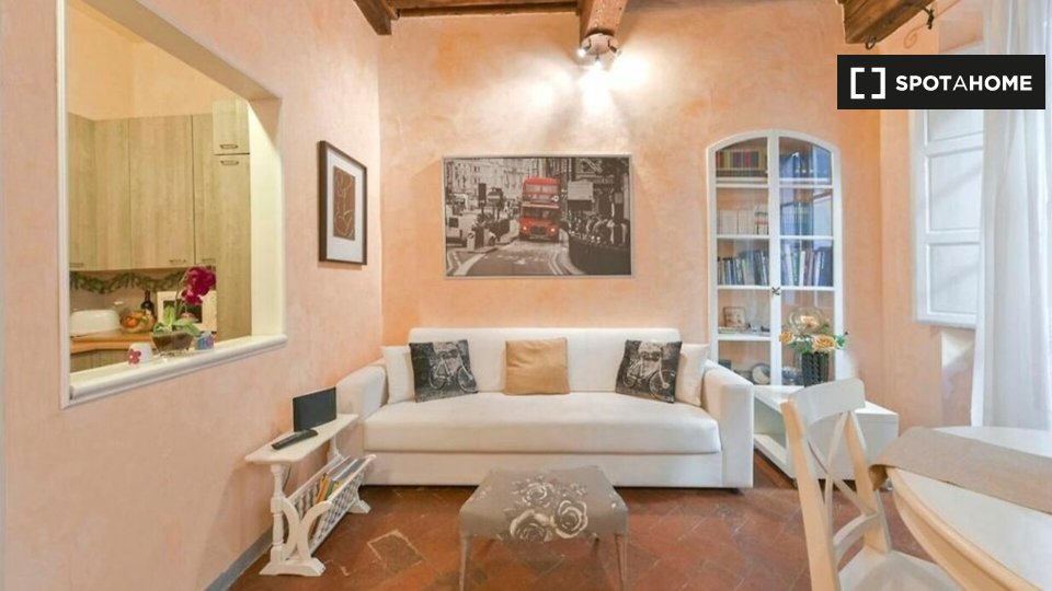 Immagine 5 di Appartamento in affitto  in Via Sant'Antonino a Firenze