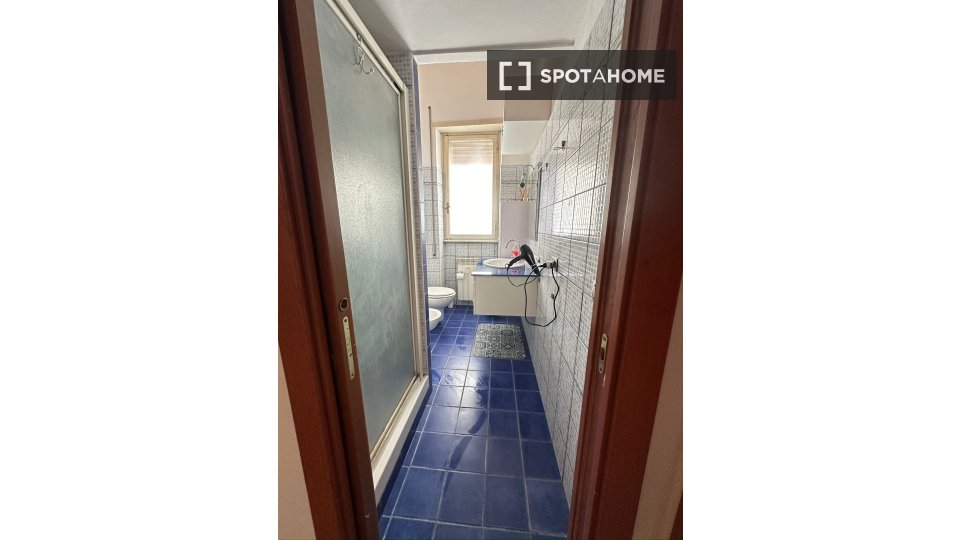 Immagine 3 di Appartamento in affitto  in Via Campello sul Clitunno a Roma