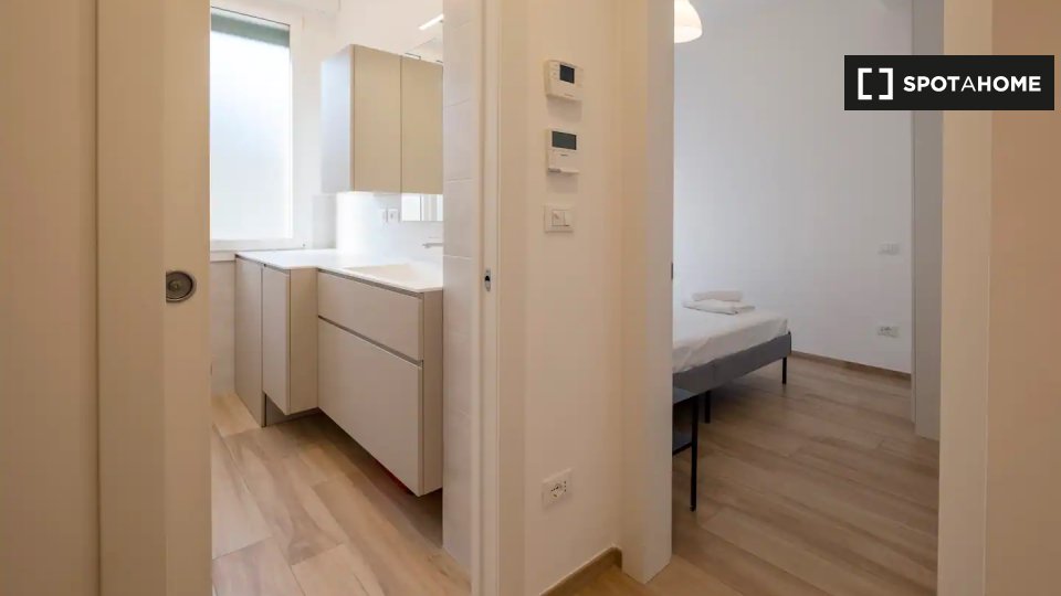 Immagine 16 di Appartamento in affitto  in Via Augusto Murri a Bologna